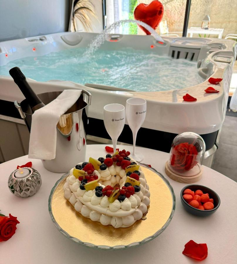 Casa Amor & Spa, Appartement Suite Jacuzzi & Piscine Chauffee Montfort-sur-Argens Dış mekan fotoğraf