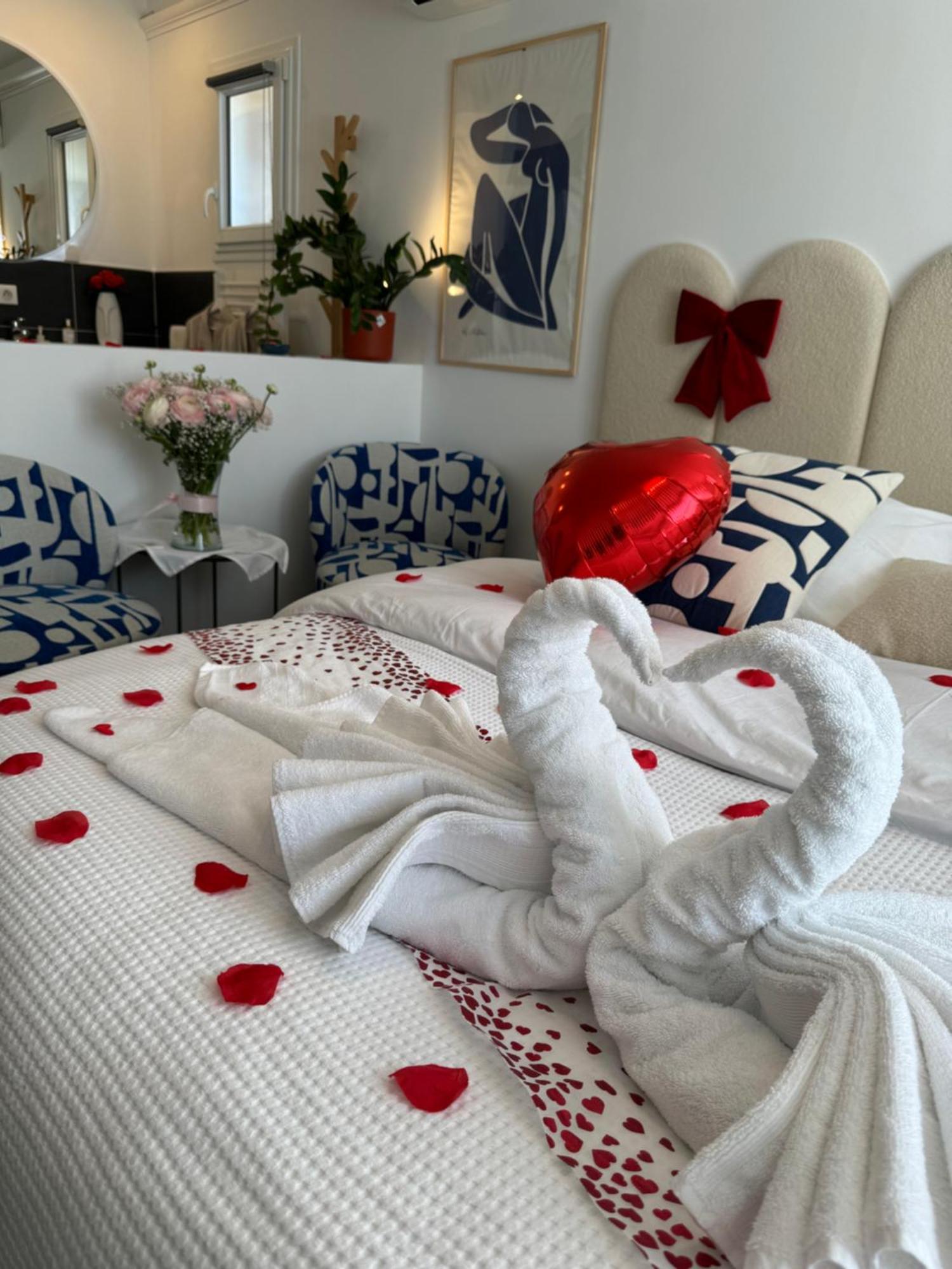Casa Amor & Spa, Appartement Suite Jacuzzi & Piscine Chauffee Montfort-sur-Argens Dış mekan fotoğraf