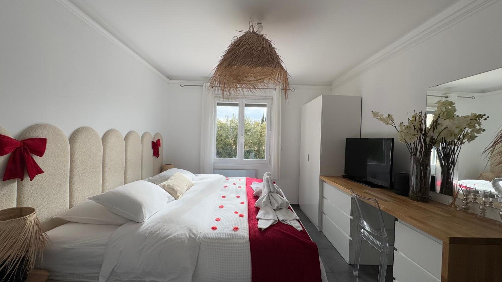 Casa Amor & Spa, Appartement Suite Jacuzzi & Piscine Chauffee Montfort-sur-Argens Dış mekan fotoğraf